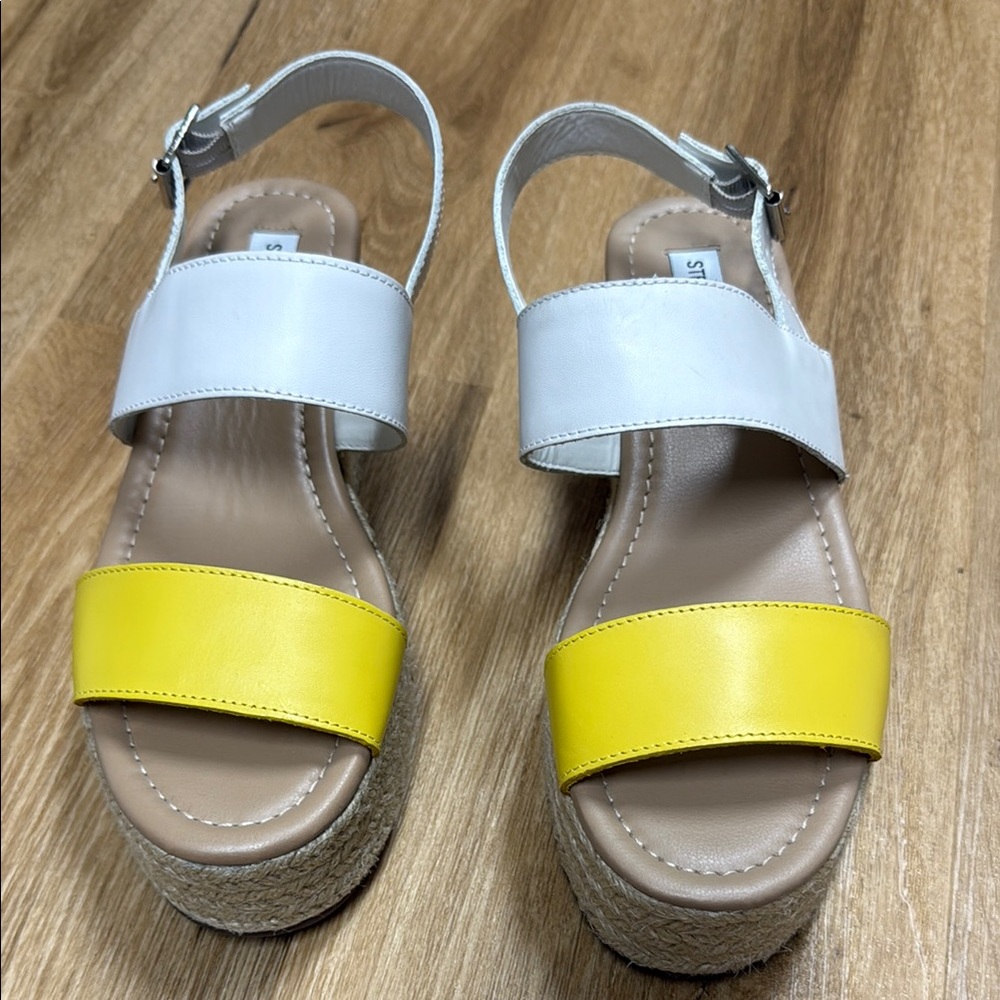 Steve Madden White and Yellow Platform Sandals